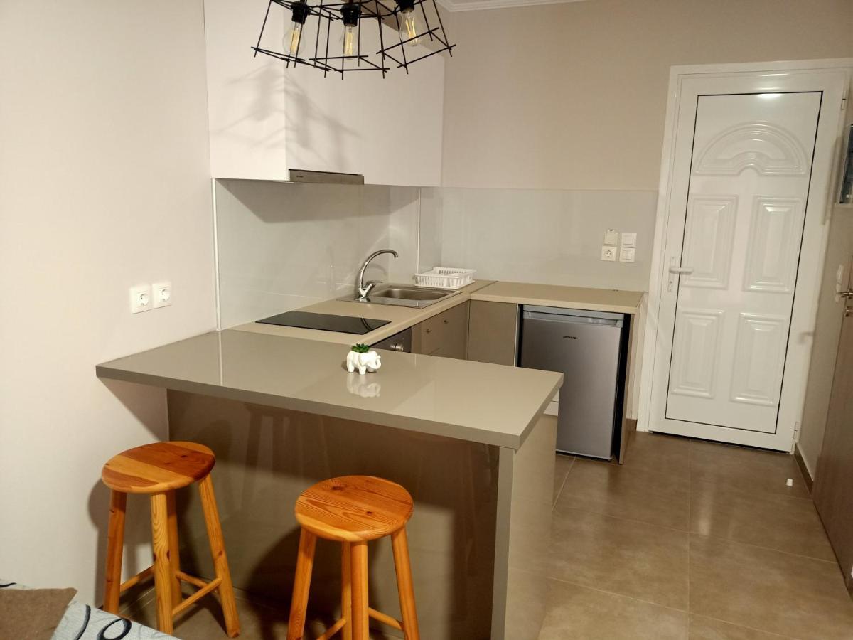 Almiriki Studios & Apartments 阿里克斯 外观 照片